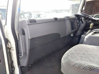 三菱ふそうファイター幌ウイング中型（4t）[写真33]