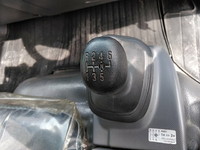 いすゞエルフクレーン6段小型（2t・3t）[写真29]