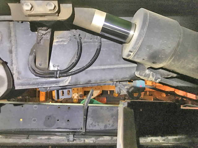 三菱ふそうファイターアームロール中型（4t）[写真16]