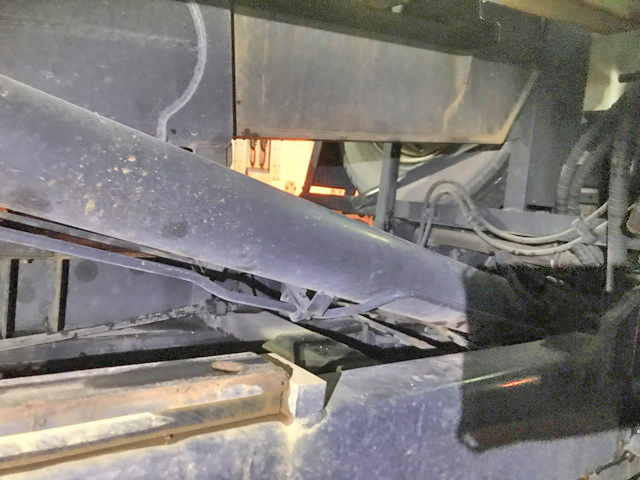 三菱ふそうファイターアームロール中型（4t）[写真17]