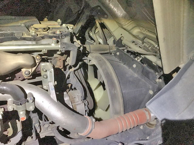 三菱ふそうファイターアームロール中型（4t）[写真24]