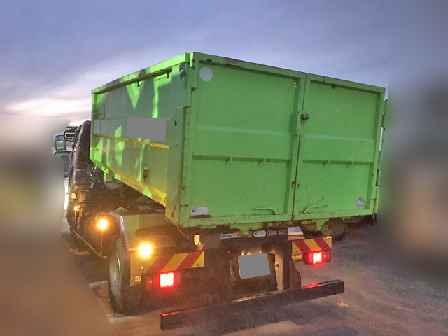 三菱ふそうファイターアームロール中型（4t）[写真04]