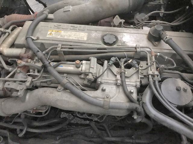 いすゞギガ深ダンプ（土砂禁ダンプ）大型（10t）[写真20]