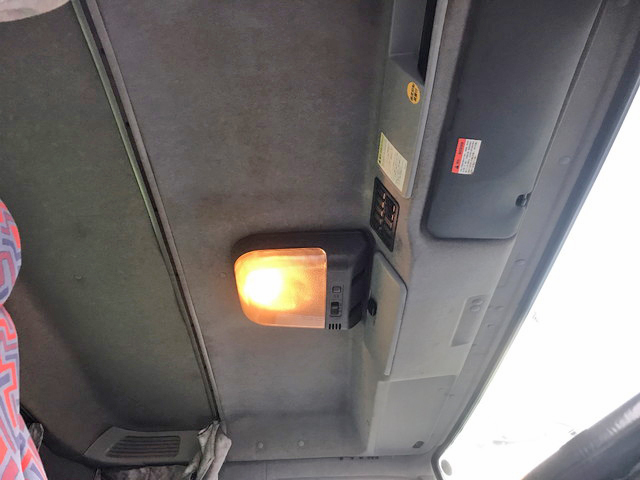 いすゞギガ深ダンプ（土砂禁ダンプ）大型（10t）[写真28]