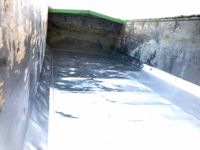 いすゞギガ深ダンプ（土砂禁ダンプ）大型（10t）[写真07]