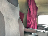 三菱ふそうスーパーグレートパネルウイング大型（10t）[写真19]