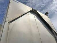 三菱ふそうスーパーグレートパネルウイング大型（10t）[写真07]