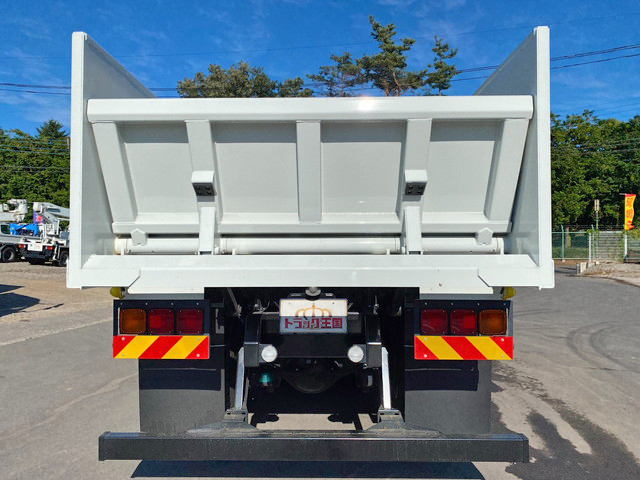 三菱ふそうスーパーグレート深ダンプ（土砂禁ダンプ）大型（10t）[写真11]
