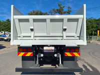 三菱ふそうスーパーグレート深ダンプ（土砂禁ダンプ）大型（10t）[写真11]