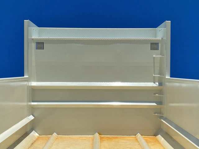 三菱ふそうスーパーグレート深ダンプ（土砂禁ダンプ）大型（10t）[写真13]