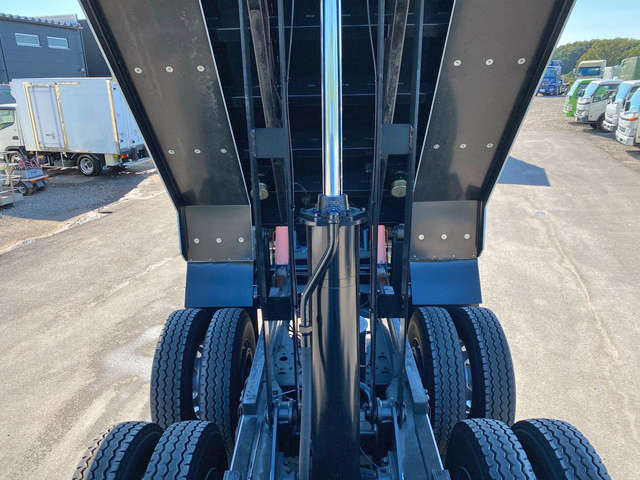 三菱ふそうスーパーグレート深ダンプ（土砂禁ダンプ）大型（10t）[写真18]