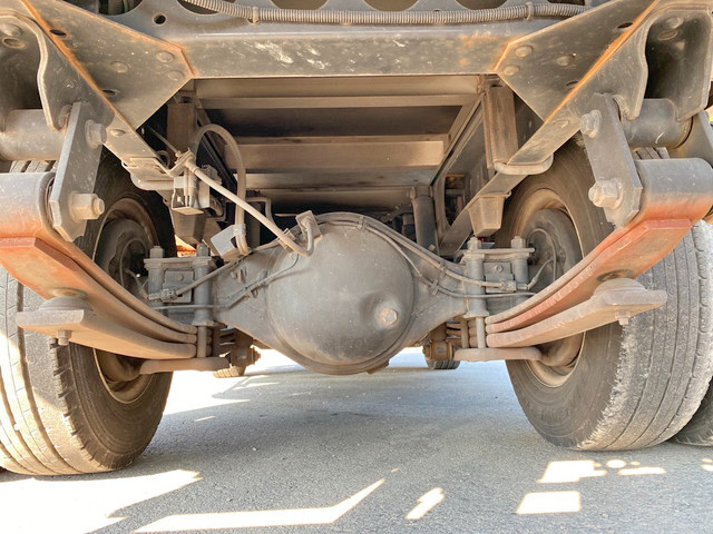 いすゞエルフ冷凍車（冷蔵車）小型（2t・3t）[写真24]