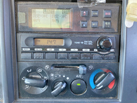 いすゞエルフ冷凍車（冷蔵車）小型（2t・3t）[写真36]