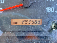 いすゞエルフ冷凍車（冷蔵車）小型（2t・3t）[写真39]