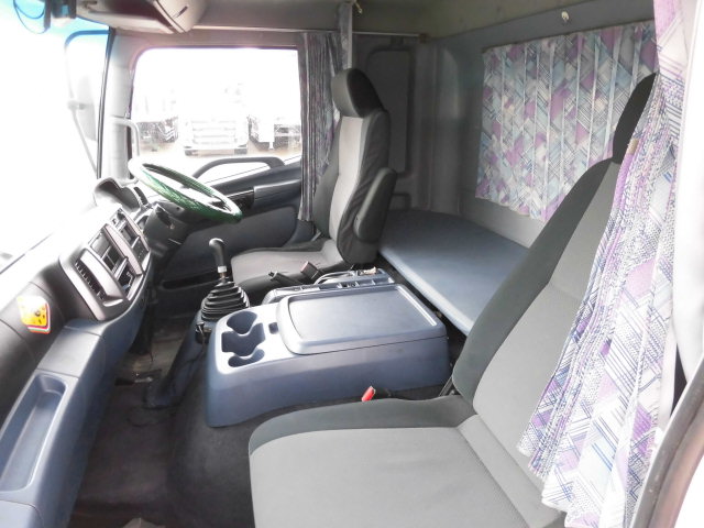 日野レンジャーアルミバン増トン（6t・8t）[写真16]