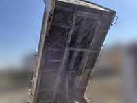 三菱ふそうキャンターローダーダンプ小型（2t・3t）[写真18]