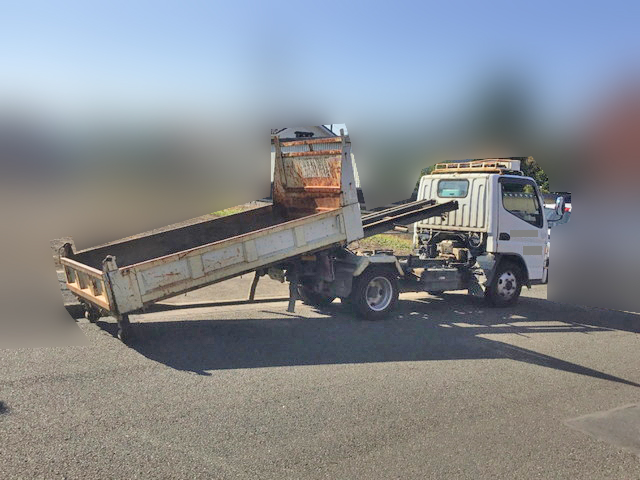 三菱ふそうキャンターローダーダンプ小型（2t・3t）[写真02]