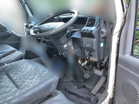 日産アトラスアルミバン小型（2t・3t）[写真22]