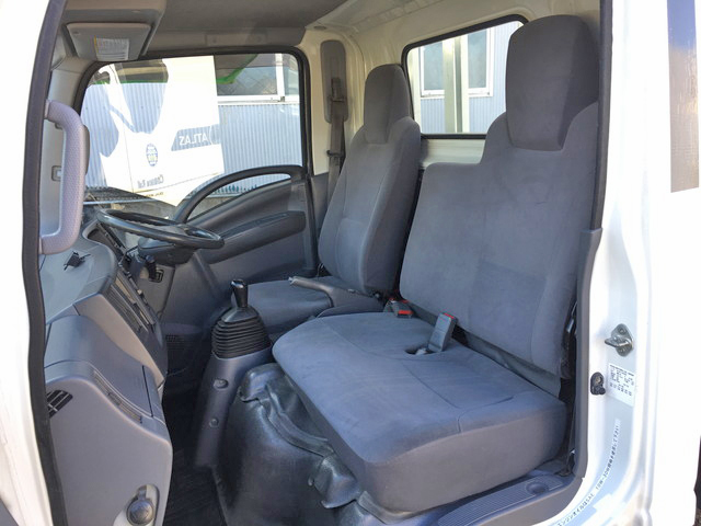 いすゞエルフ平ボディ小型（2t・3t）[写真29]