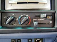 日野レンジャー平ボディ中型（4t）[写真18]