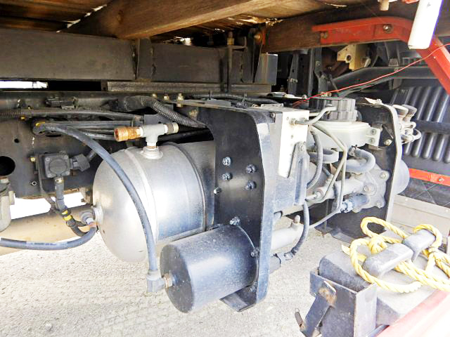 日野レンジャー平ボディ中型（4t）[写真37]