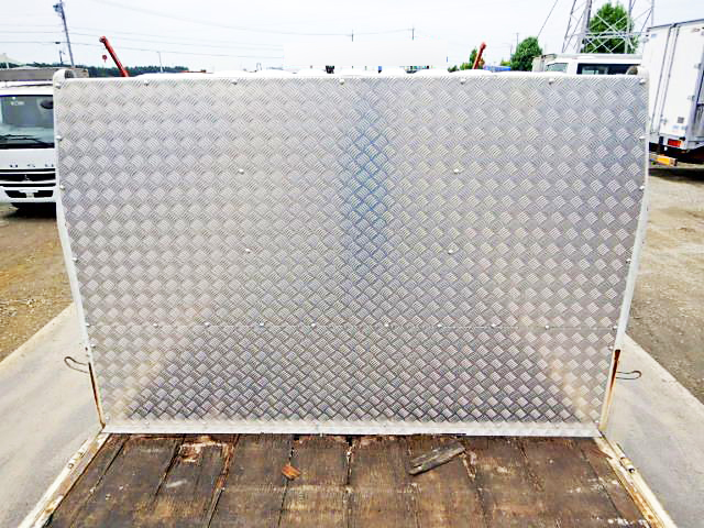 日野レンジャー平ボディ中型（4t）[写真06]