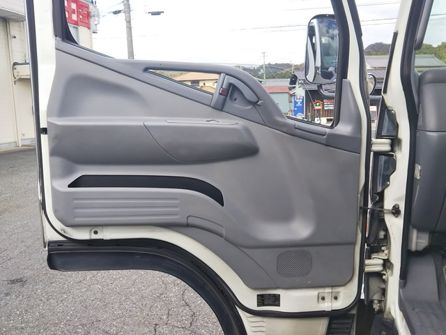 三菱ふそうキャンターアルミブロック小型（2t・3t）[写真21]