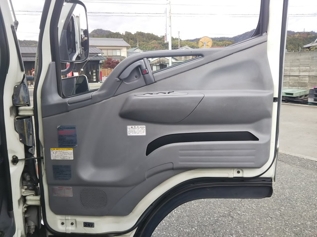 三菱ふそうキャンターアルミブロック小型（2t・3t）[写真22]