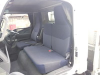 三菱ふそうキャンターアルミブロック小型（2t・3t）[写真23]