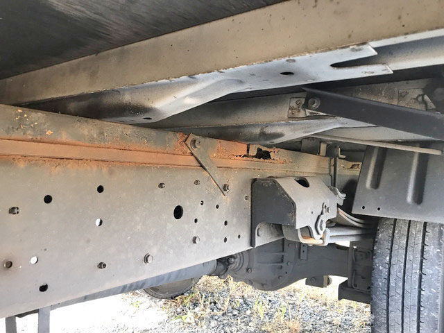 トヨタダイナ平ボディ小型（2t・3t）[写真13]