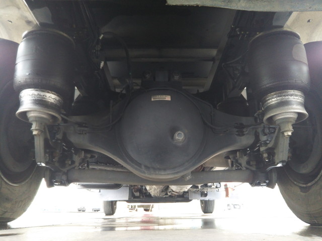 いすゞフォワード冷凍車（冷蔵車）中型（4t）[写真23]