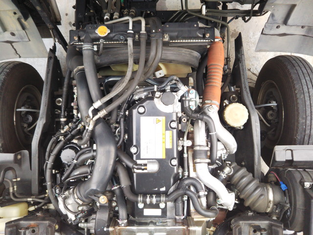 いすゞフォワード冷凍車（冷蔵車）中型（4t）[写真26]