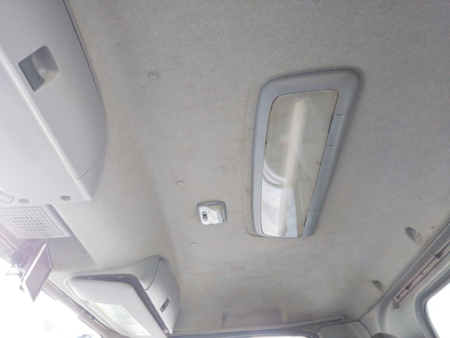 いすゞフォワード冷凍車（冷蔵車）中型（4t）[写真31]