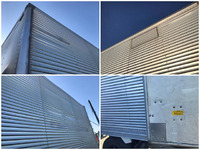 いすゞエルフアルミバン小型（2t・3t）[写真05]