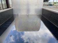 三菱ふそうキャンターガッツダブルキャブ（Wキャブ）小型（2t・3t）[写真10]