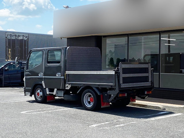 三菱ふそうキャンターガッツダブルキャブ（Wキャブ）小型（2t・3t）[写真05]
