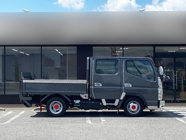 三菱ふそうキャンターガッツダブルキャブ（Wキャブ）小型（2t・3t）[写真08]