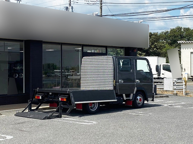 三菱ふそうキャンターガッツダブルキャブ（Wキャブ）小型（2t・3t）[写真09]