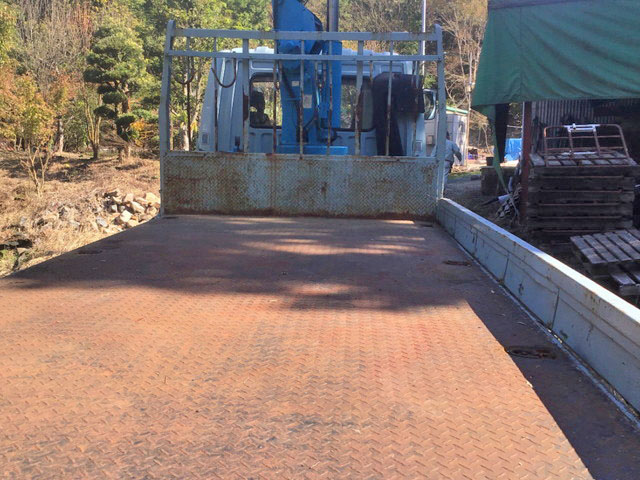 三菱ふそうファイタークレーン4段中型（4t）[写真05]