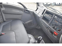 いすゞエルフパッカー車（塵芥車）小型（2t・3t）[写真11]