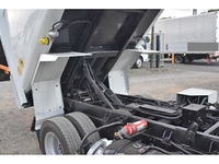 いすゞエルフパッカー車（塵芥車）小型（2t・3t）[写真19]