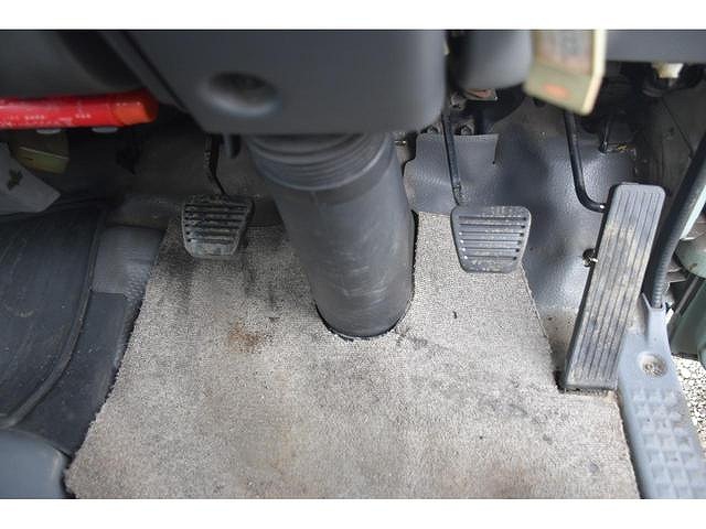 いすゞエルフパッカー車（塵芥車）小型（2t・3t）[写真24]