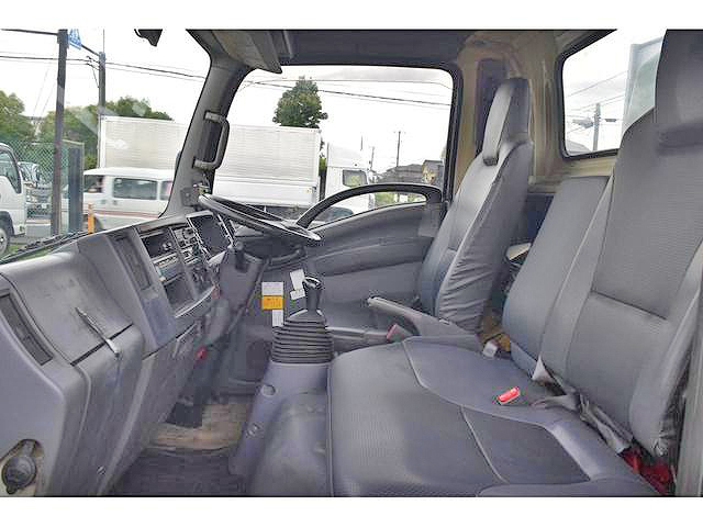 いすゞエルフパッカー車（塵芥車）小型（2t・3t）[写真27]