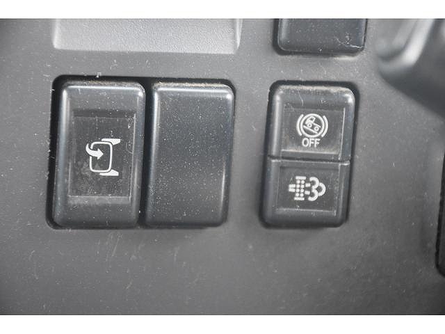 いすゞエルフパッカー車（塵芥車）小型（2t・3t）[写真05]