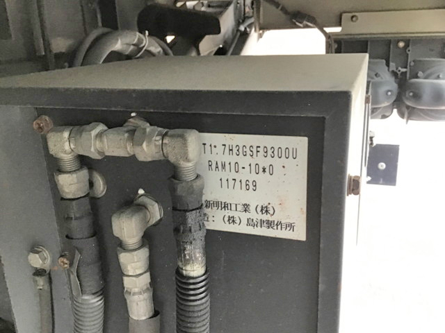 三菱ふそうファイターアルミバン中型（4t）[写真16]