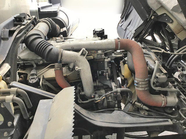 三菱ふそうファイターアルミバン中型（4t）[写真17]