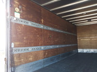 三菱ふそうファイターアルミバン中型（4t）[写真13]