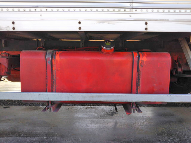 三菱ふそうファイターアルミバン中型（4t）[写真21]