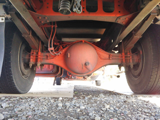 三菱ふそうファイターアルミバン中型（4t）[写真25]