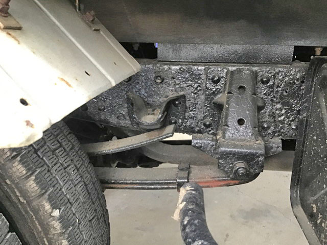 いすゞエルフクレーン3段小型（2t・3t）[写真17]